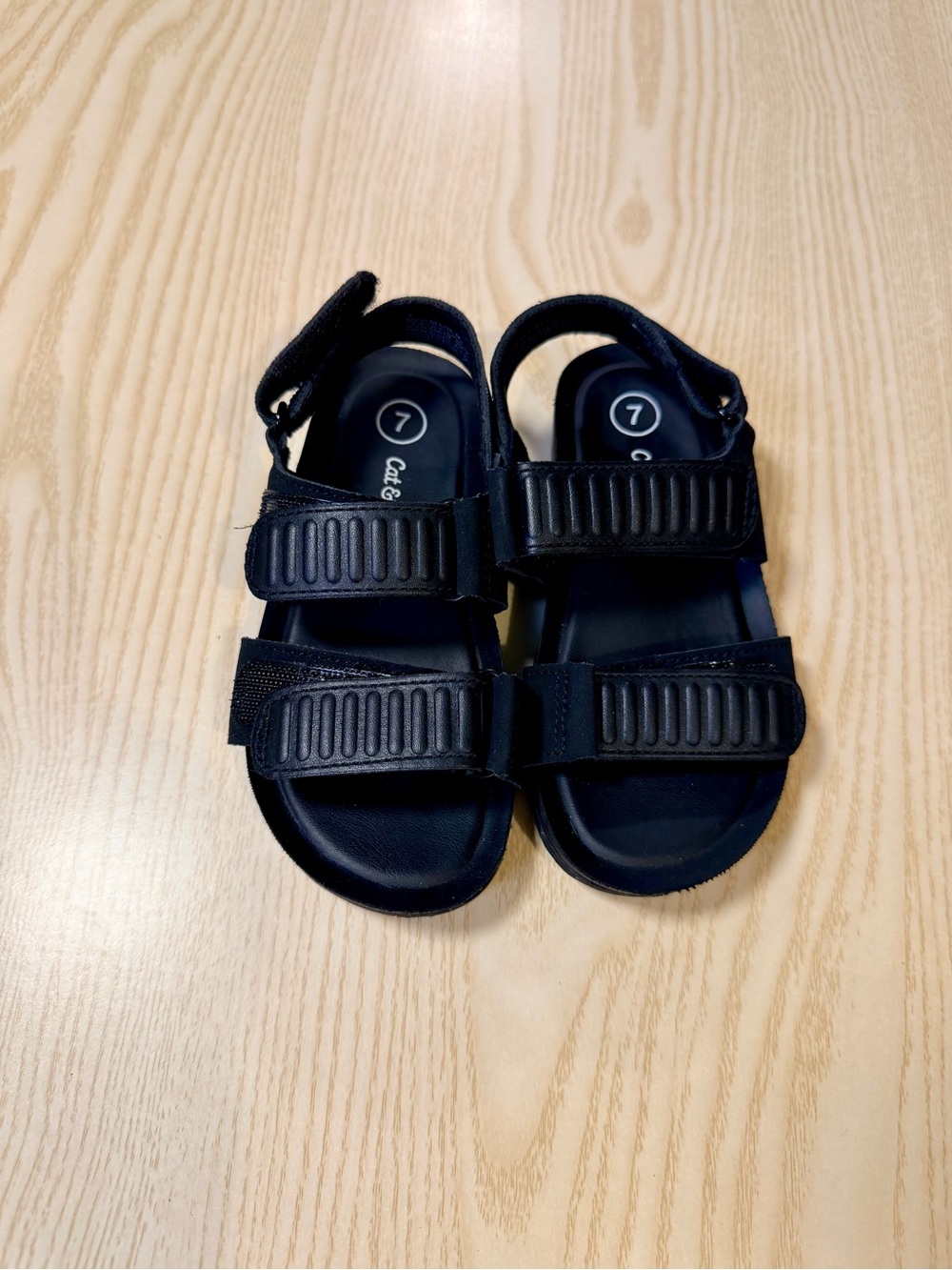 Cat & Jack Black Adjustable Velcro Strap Kids Sandals Size 7C